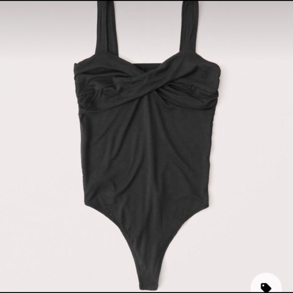 Abercrombie &Fitch Bare Twist Front Black Bodysuit